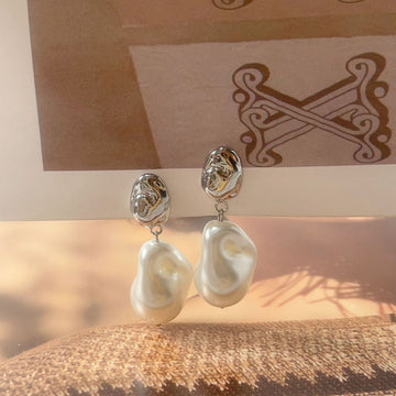 Baroque Pearl Earrings
